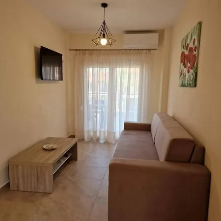 Xanthiotis Apartment *